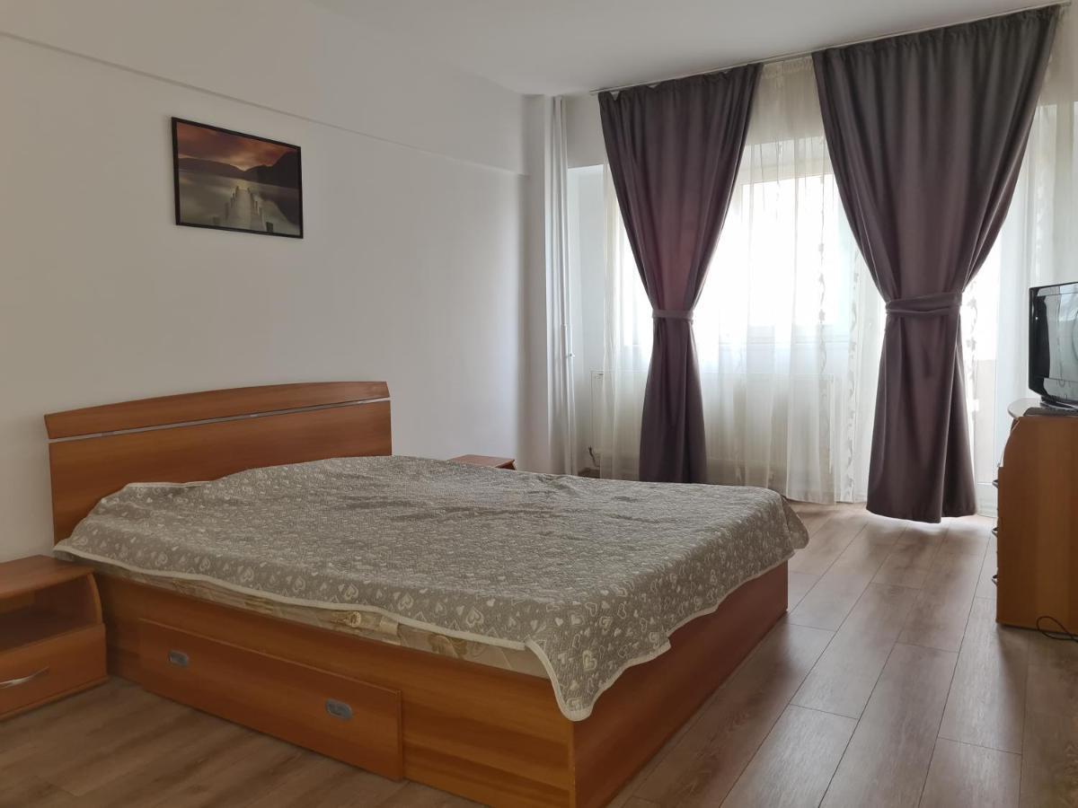 Apartament Anna Targoviste Eksteriør bilde