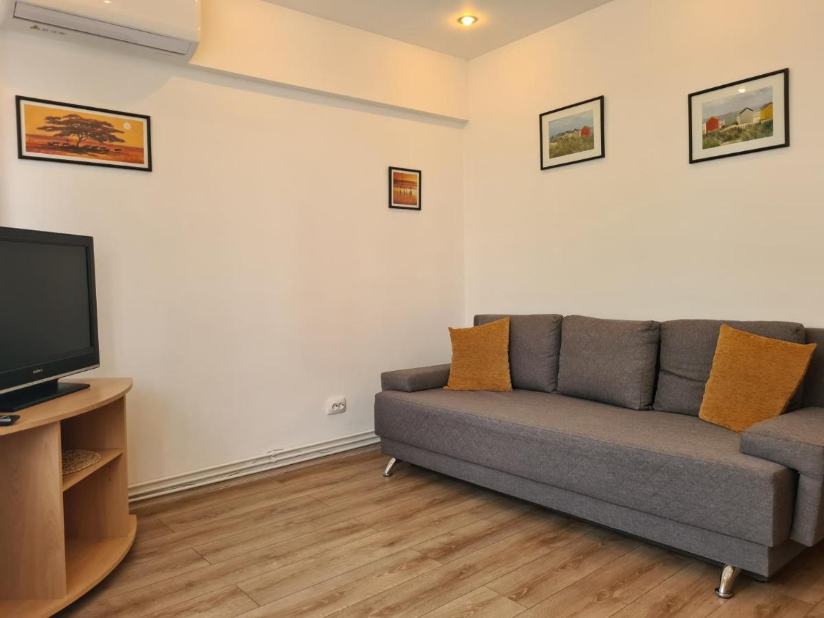 Apartament Anna Targoviste Eksteriør bilde