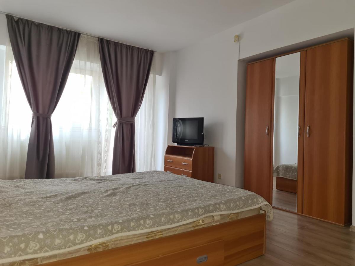 Apartament Anna Targoviste Eksteriør bilde