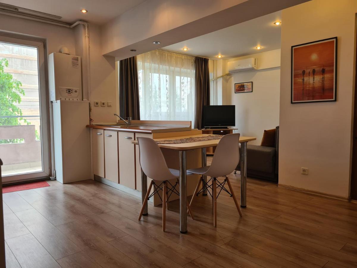 Apartament Anna Targoviste Eksteriør bilde